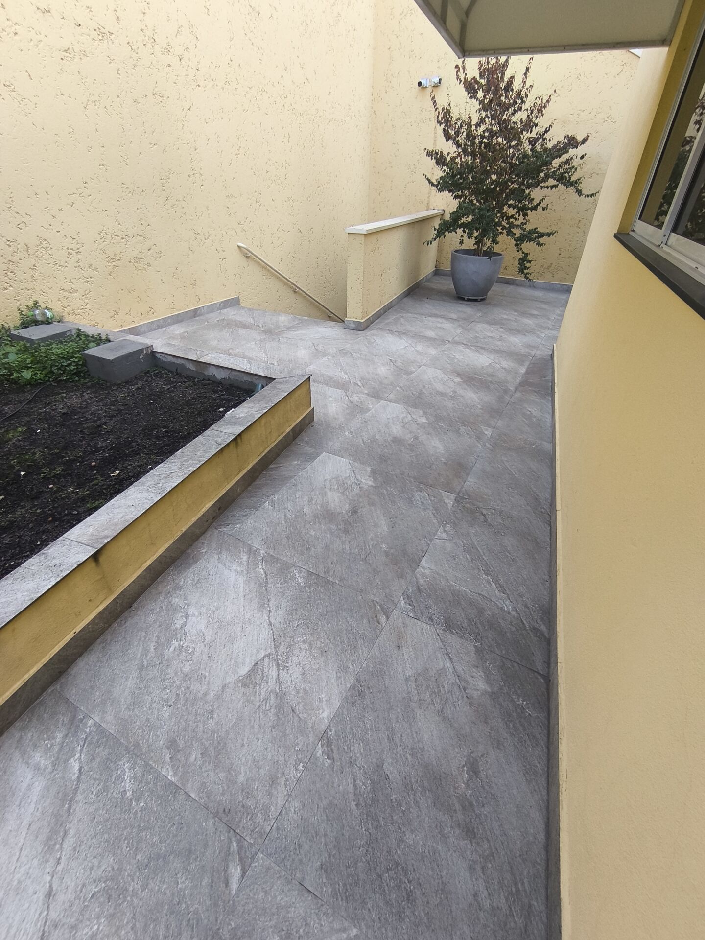 Image 10